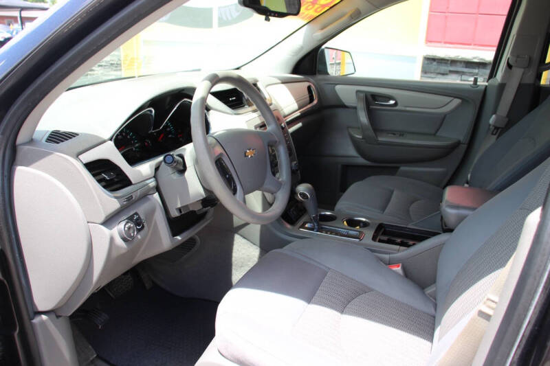 2016 Chevrolet Traverse LS