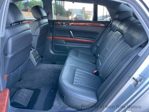 2004 Volkswagen Phaeton V8