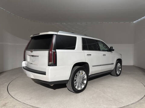 2018 Cadillac Escalade Platinum