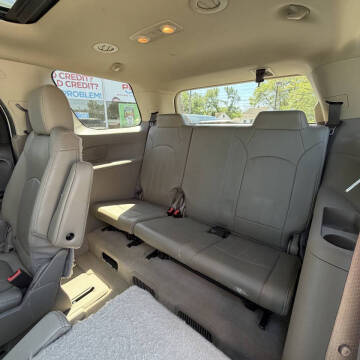 2016 GMC Acadia Denali