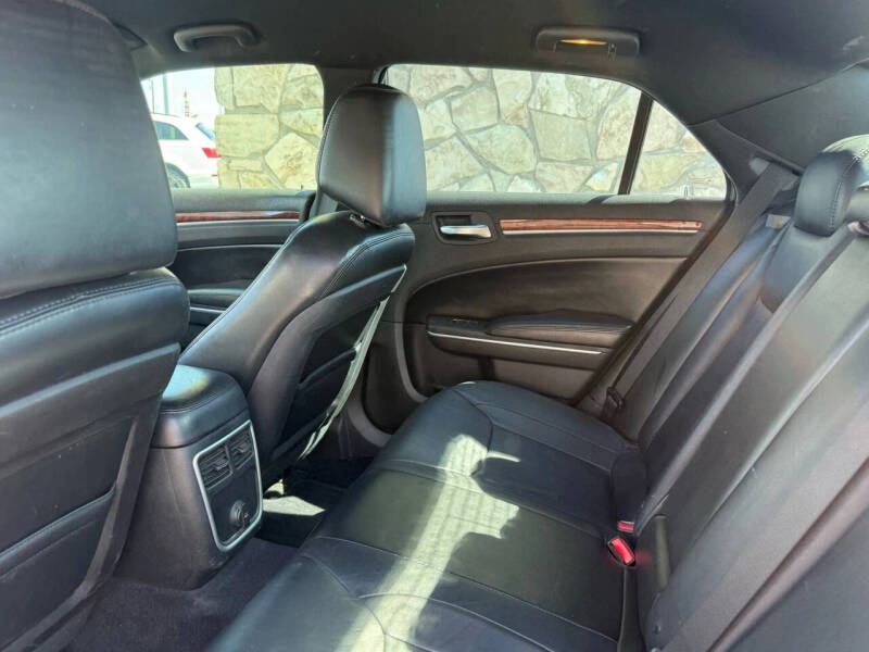 2013 Chrysler 300