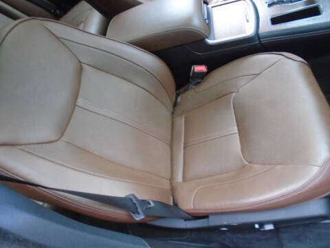 2013 Chrysler 300 C John Varvatos Luxury Edition