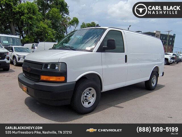 2025 Chevrolet Express 2500