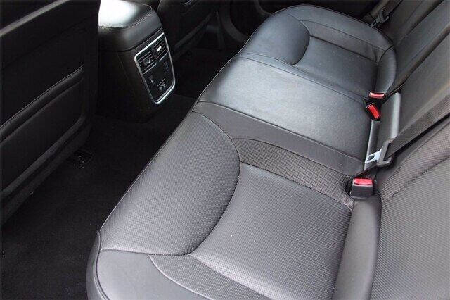 2019 Chrysler 300 Limited