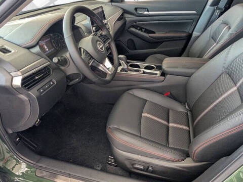 2025 Nissan Altima 2.5 SR