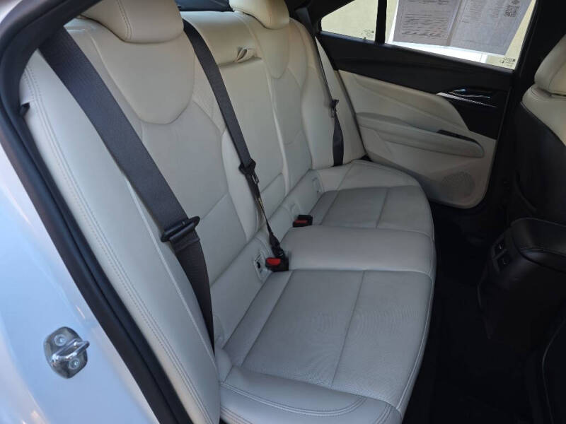 2024 Cadillac CT4 Premium Luxury