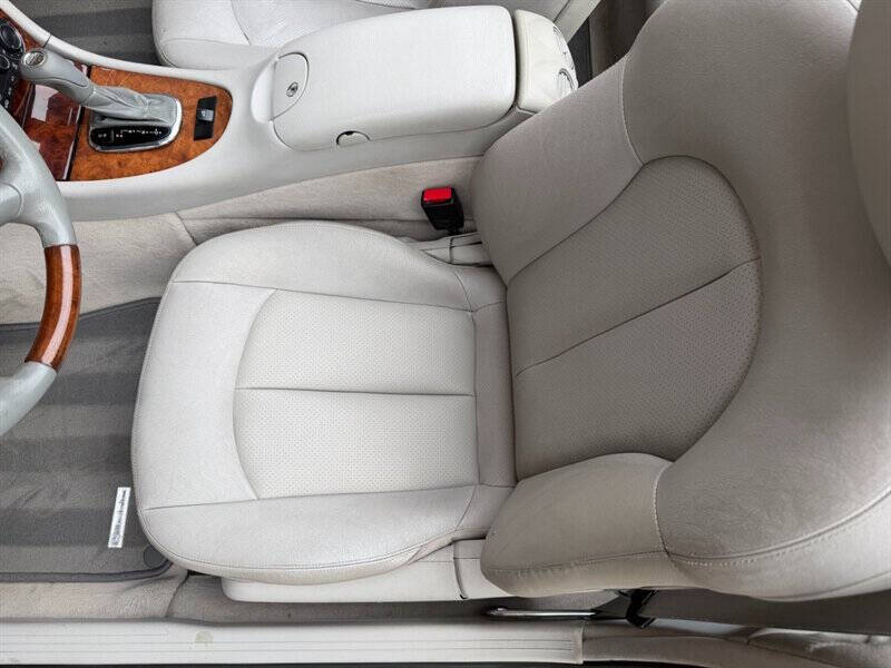 2005 Mercedes-Benz CLK CLK 320