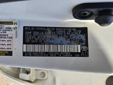 2006 Toyota Corolla LE