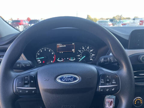 2022 Ford Escape S