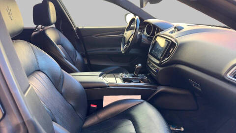 2017 Maserati Ghibli