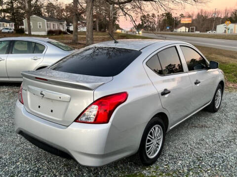 2019 Nissan Versa