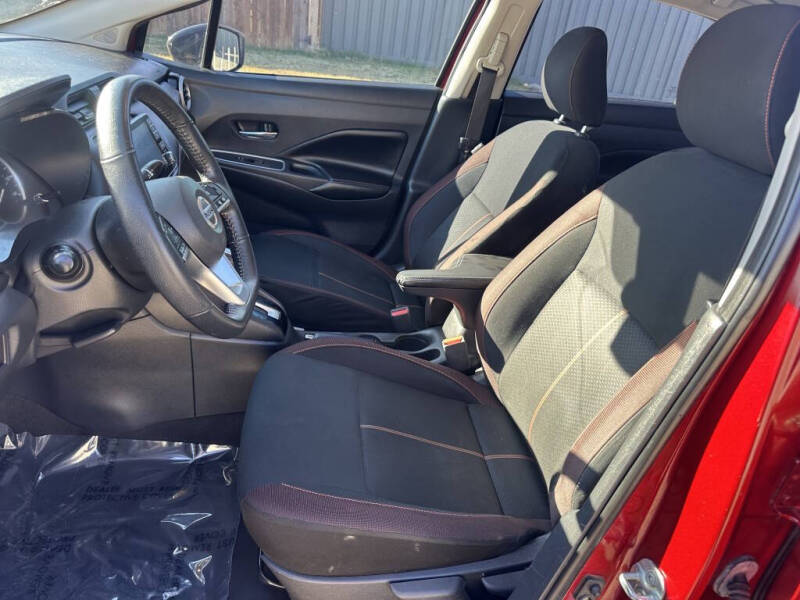 2021 Nissan Versa SR