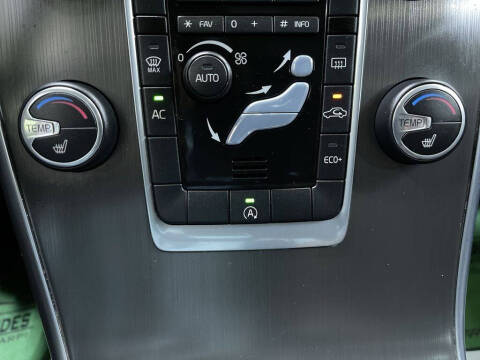 2015 Volvo XC60 T5 Drive-E Premier