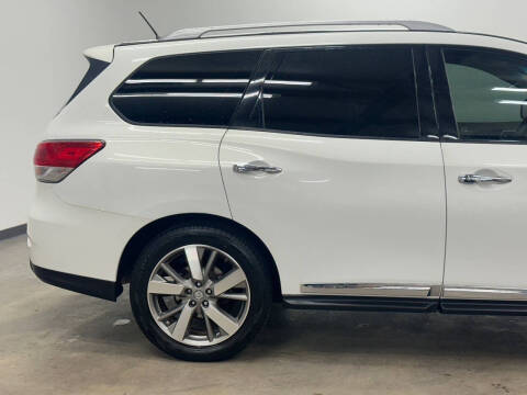 2014 Nissan Pathfinder Platinum