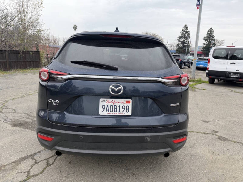 2022 Mazda CX-9 Touring Plus