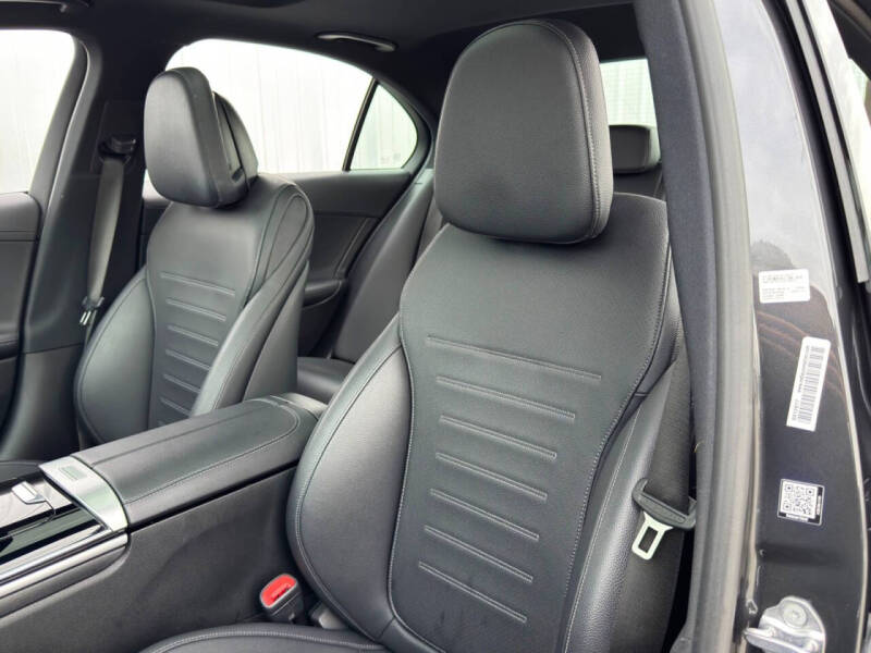 2024 Mercedes-Benz C-Class C 300