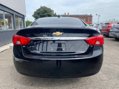 2017 Chevrolet Impala LT