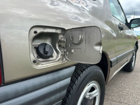 2002 Chevrolet Tracker