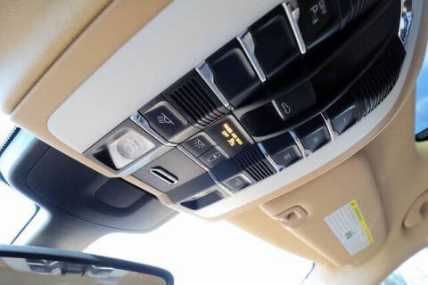 2012 Porsche Panamera 4