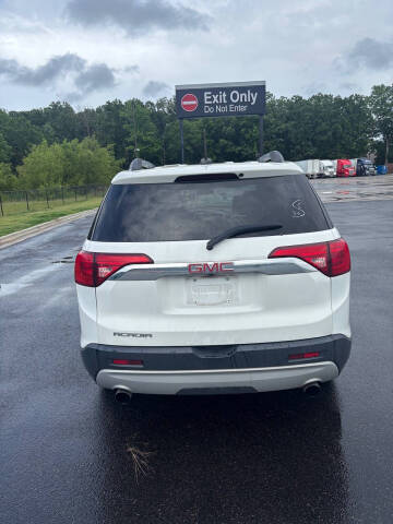 2018 GMC Acadia SLE-2