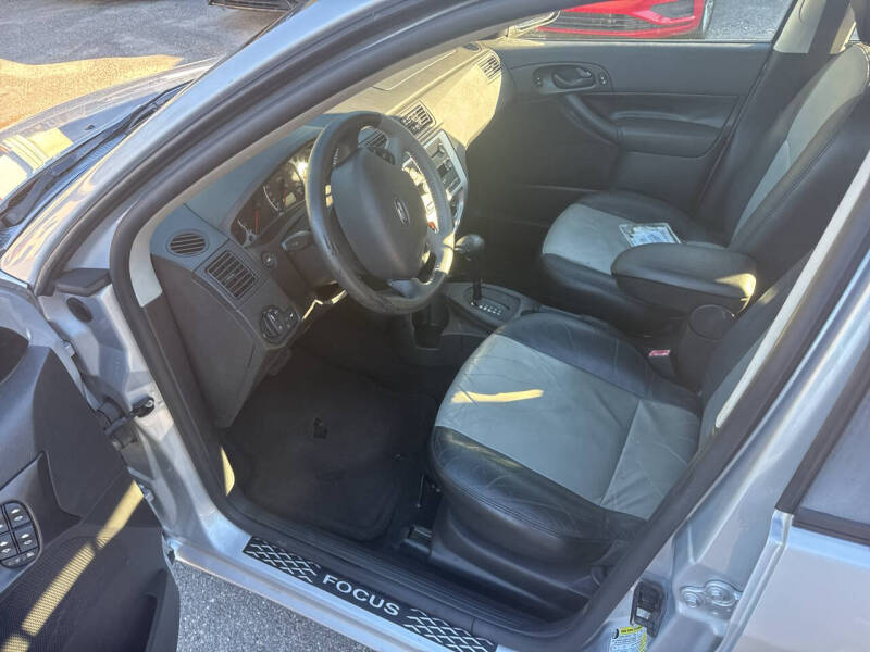 2007 Ford Focus ZX4 SE