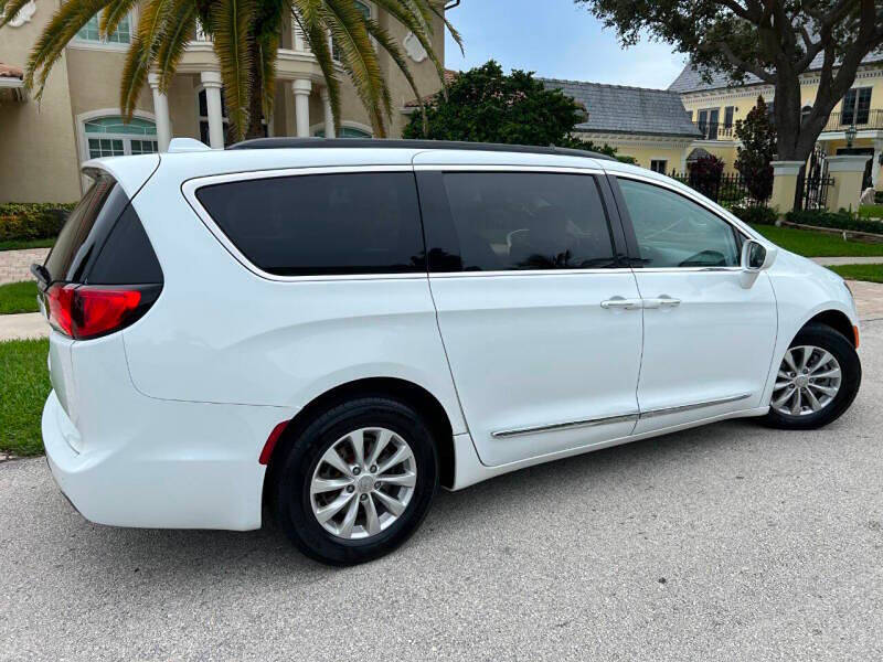 2017 Chrysler Pacifica for sale at B2 AUTO SALES in Pompano Beach, FL