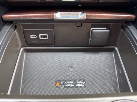 2023 GMC Yukon XL Denali Ultimate