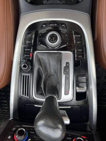 2010 Audi Q5 3.2 quattro Premium Plus