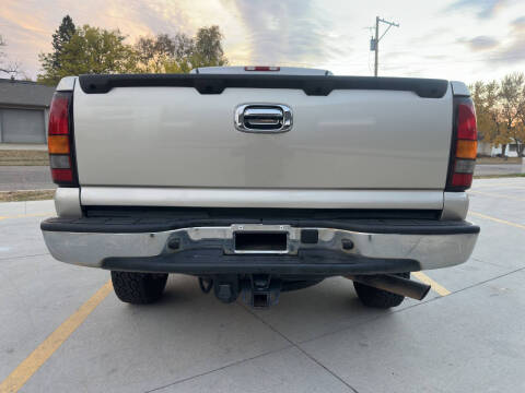 2006 GMC Sierra 2500HD SLT