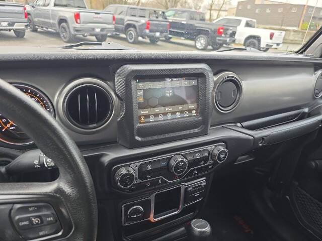 2023 Jeep Gladiator Freedom