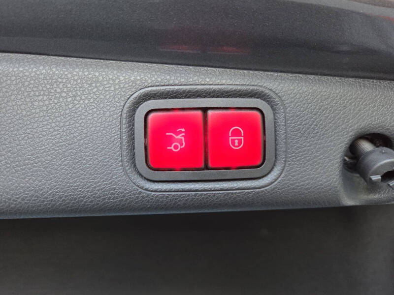 2017 Mercedes-Benz E-Class E 300 4MATIC