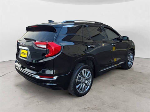 2024 GMC Terrain Denali