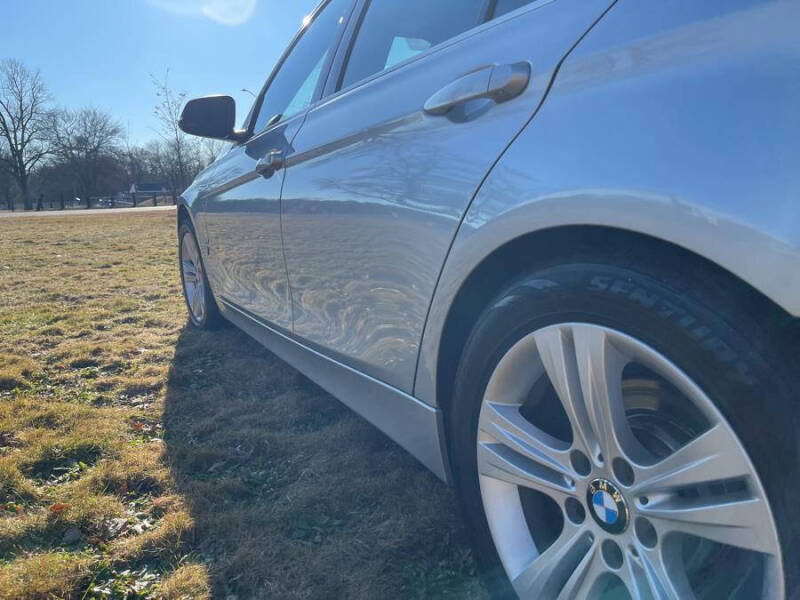 2017 BMW 3 Series 330e iPerformance