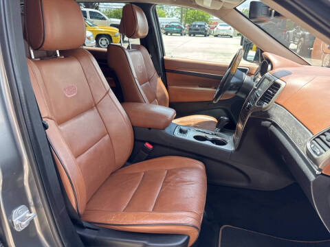 2012 Jeep Grand Cherokee Overland Summit