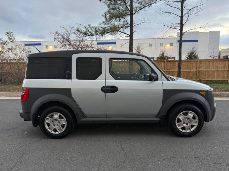 2005 Honda Element LX
