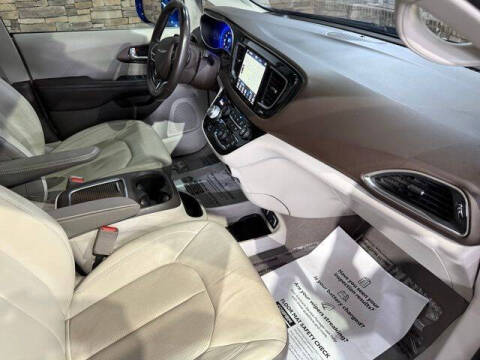2019 Chrysler Pacifica Touring L Plus