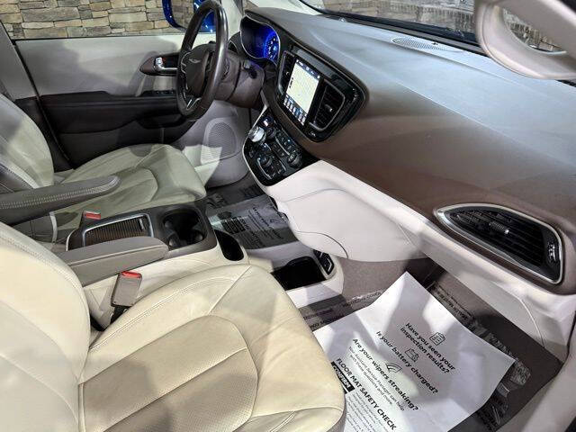 2019 Chrysler Pacifica Touring L Plus