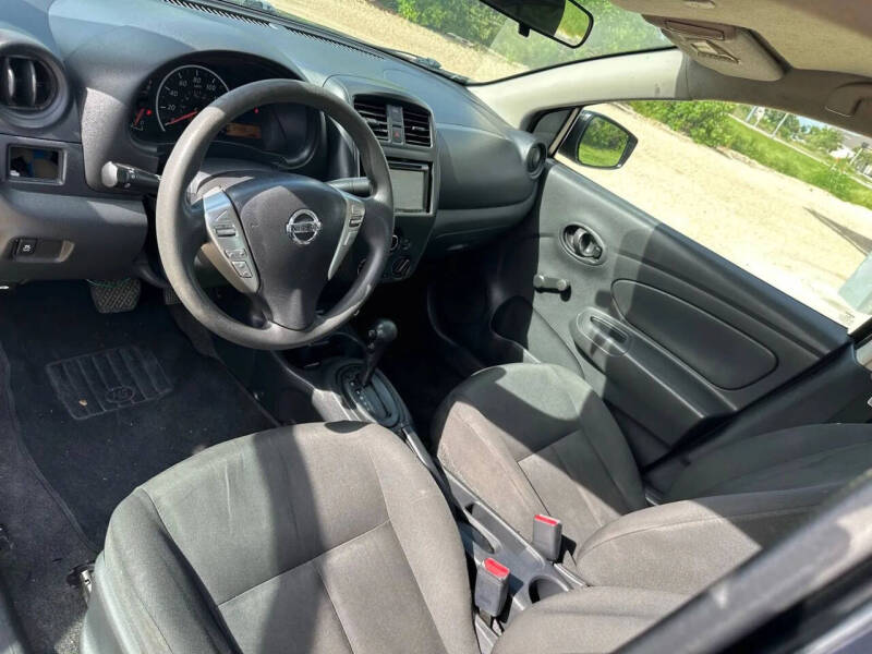 2017 Nissan Versa 1.6 S