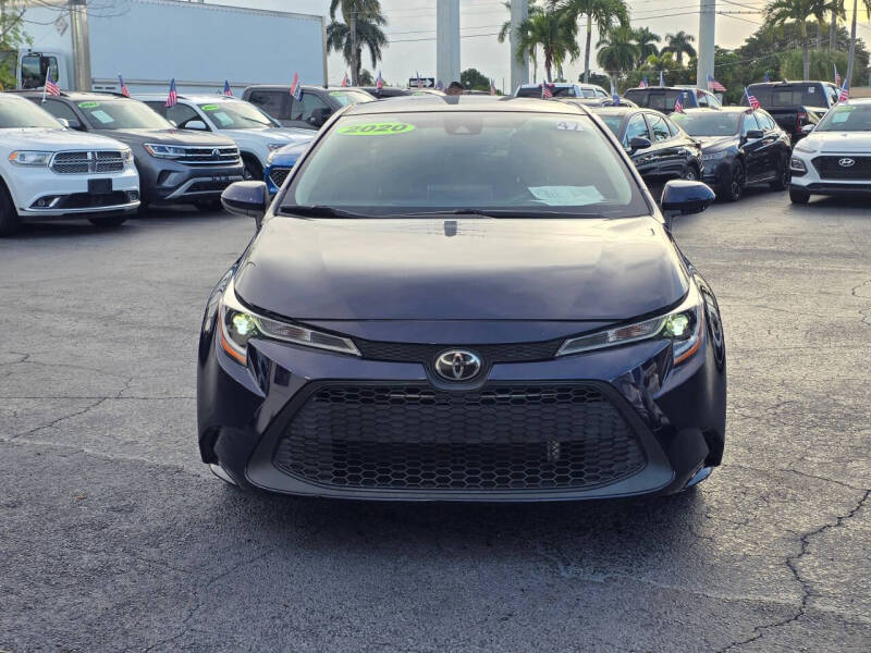 2020 Toyota Corolla LE