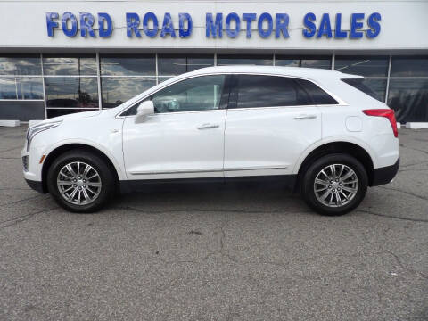 2017 Cadillac XT5 for sale at Ford Road Motor Sales in Dearborn MI