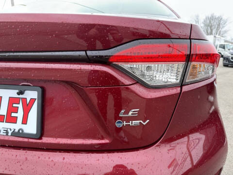 2025 Toyota Corolla Hybrid LE