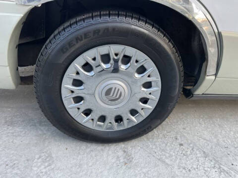 2003 Mercury Grand Marquis GS