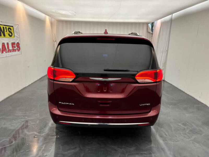 2017 Chrysler Pacifica Limited