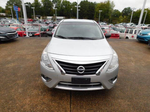 2015 Nissan Versa 1.6 SV