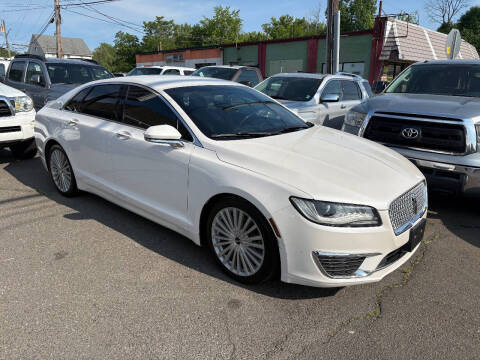 2017 Lincoln MKZ Reserve