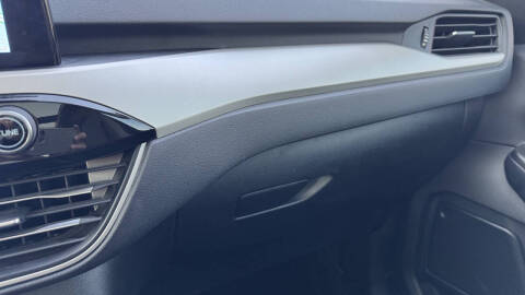 2020 Ford Escape Hybrid SE Sport