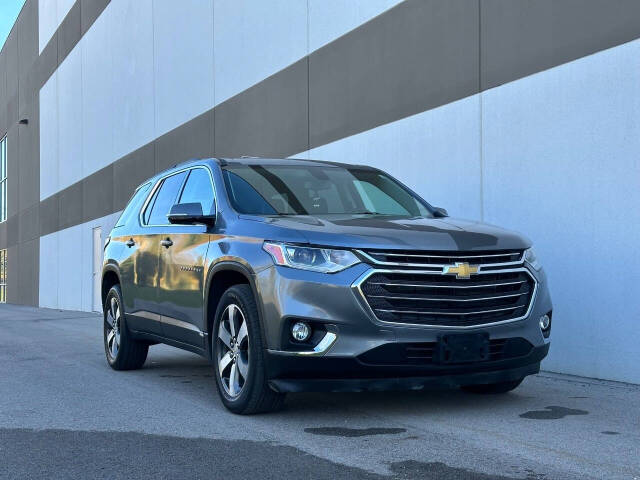 2019 Chevrolet Traverse for sale at Phoenix Motor Co in Romulus, MI