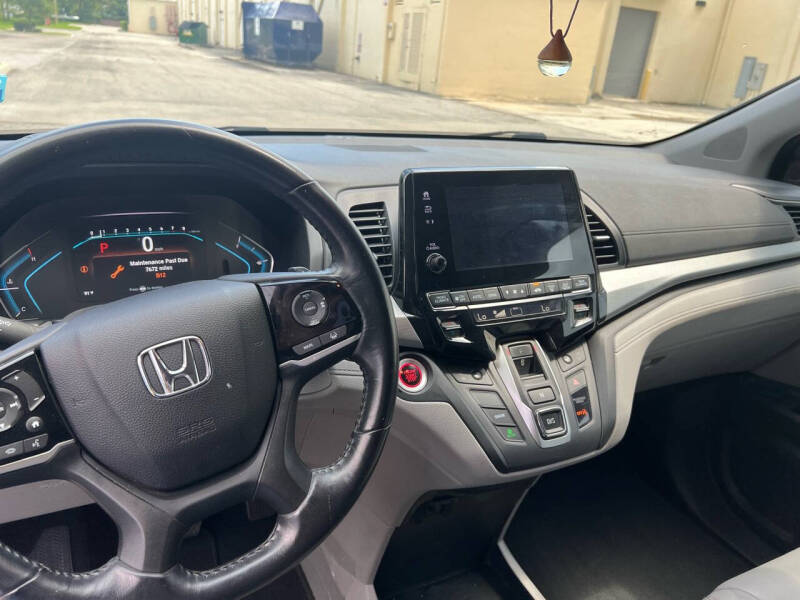 2019 Honda Odyssey EX-L photo 12