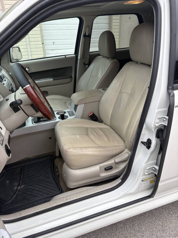 2010 Mercury Mariner Premier V6
