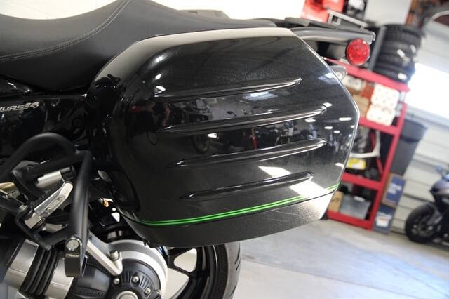 2021 Kawasaki CONCOURS 1